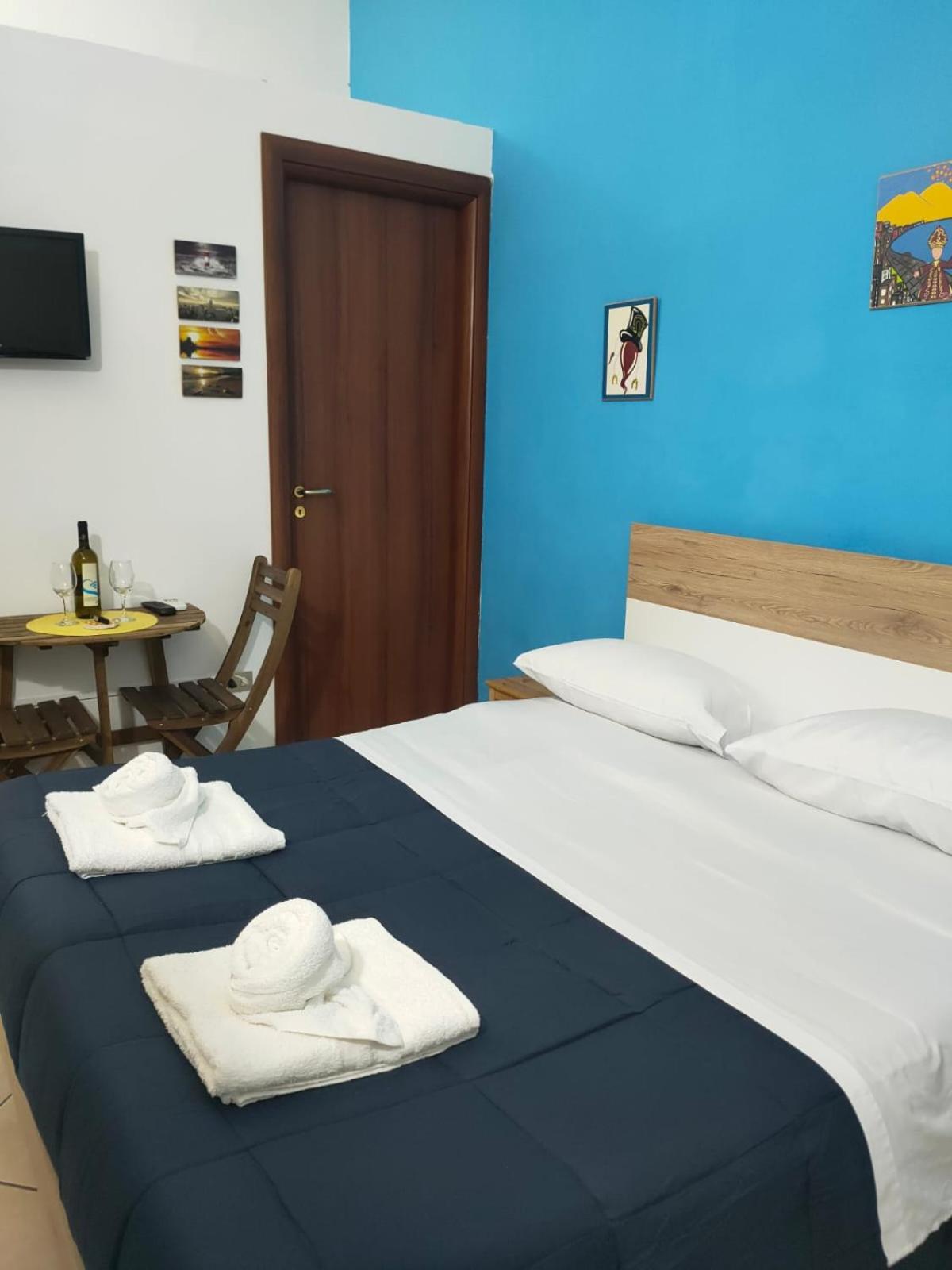 Napoli Centro Casa Annina Close To Toledo St Ngoại thất bức ảnh