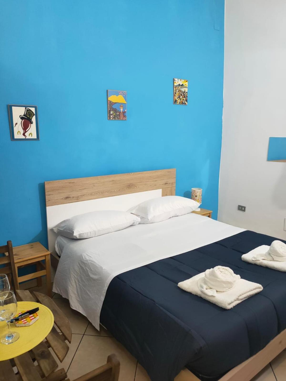 Napoli Centro Casa Annina Close To Toledo St Ngoại thất bức ảnh