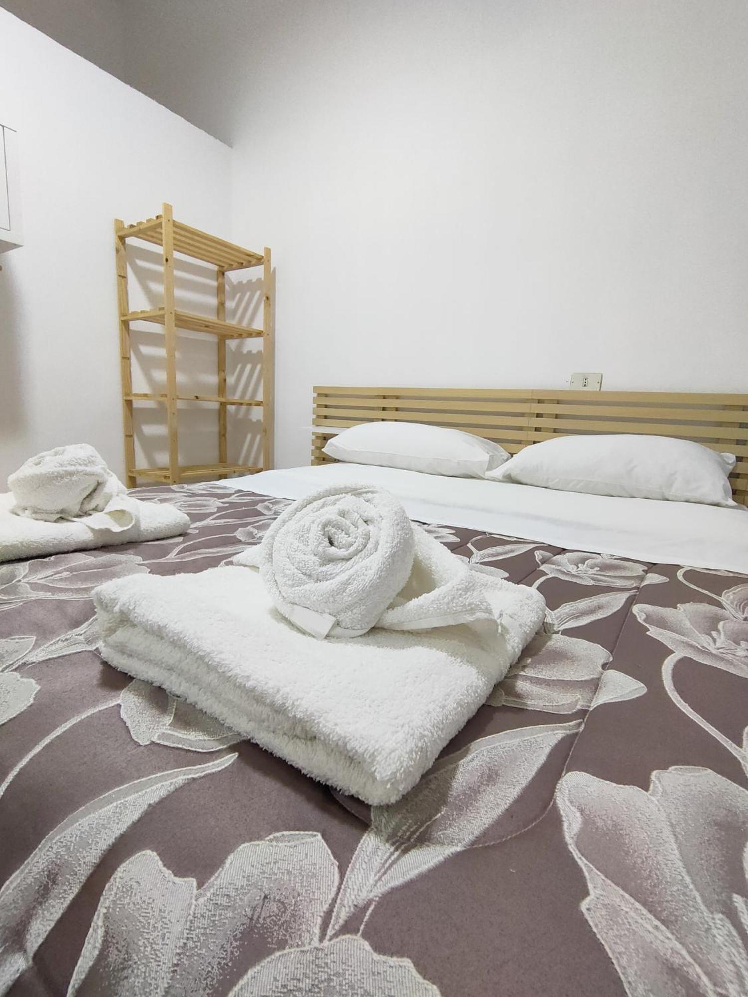 Napoli Centro Casa Annina Close To Toledo St Ngoại thất bức ảnh
