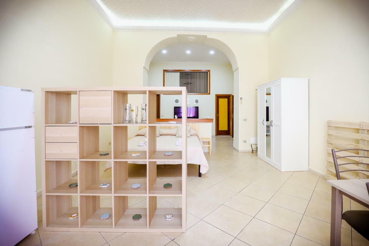 Napoli Centro Casa Annina Close To Toledo St Ngoại thất bức ảnh